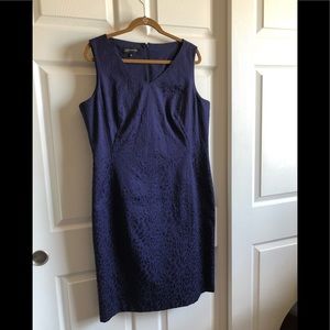 Jones of NY Beautiful Navy Blue V Neck Dress 16